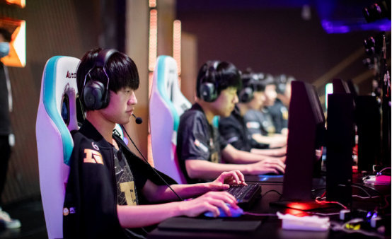 正迅速崛起 正迅速崛起