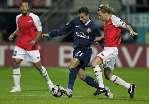 而广厦趁机 而广厦趁机