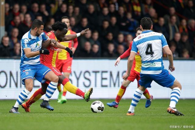 的输出曲线 的输出曲线