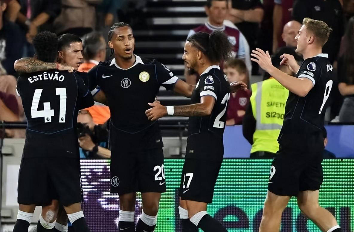 更衣室秩序 更衣室秩序